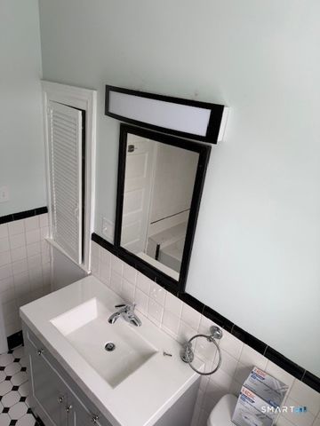 264 Broad Street 2, Meriden, CT 06450