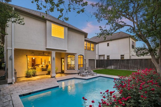 3411 Banbury Place, Houston, TX 77027