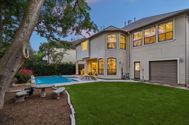 3411 Banbury Place, Houston, TX 77027