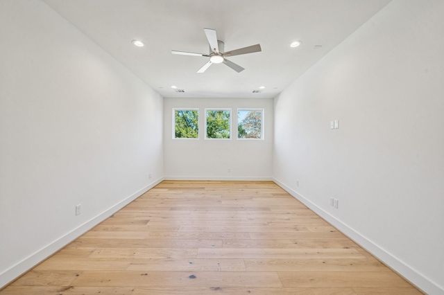 511 Graceland Street, Houston, TX 77009