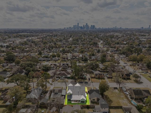 511 Graceland Street, Houston, TX 77009