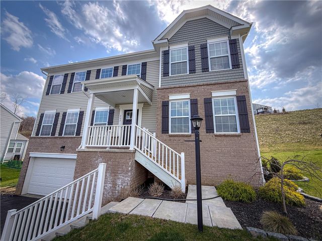 262 Lily Ridge Dr, Canonsburg, PA 15317
