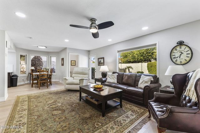 7354 E SAN MIGUEL Avenue, Scottsdale, AZ 85250