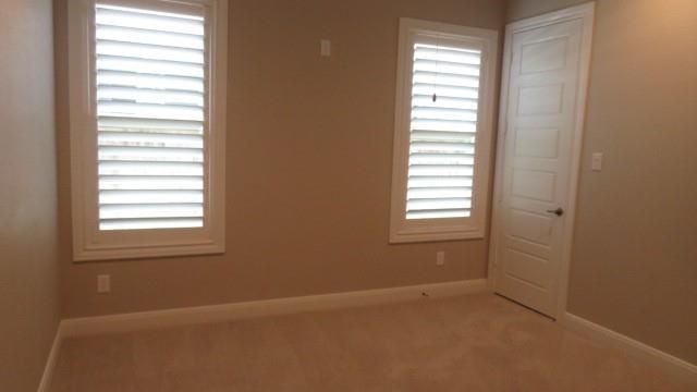 1916 Silver Point Court, Friendswood, TX 77546