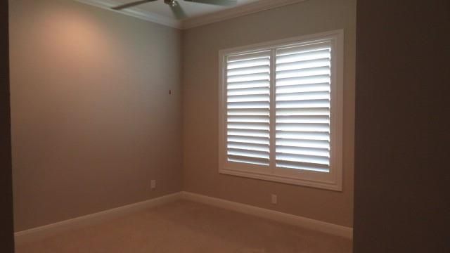 1916 Silver Point Court, Friendswood, TX 77546