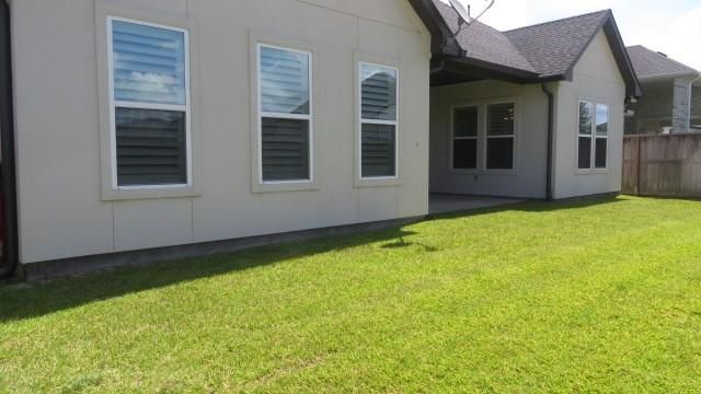 1916 Silver Point Court, Friendswood, TX 77546
