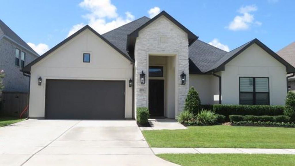 1916 Silver Point Court, Friendswood, TX 77546
