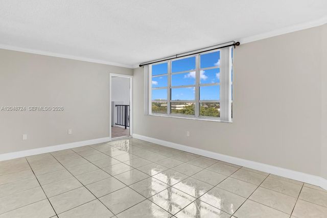 2750 NE 183rd St 806, Aventura, FL 33160