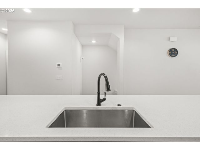 14226 Nw ARCHERY Ln, Portland, OR 97229