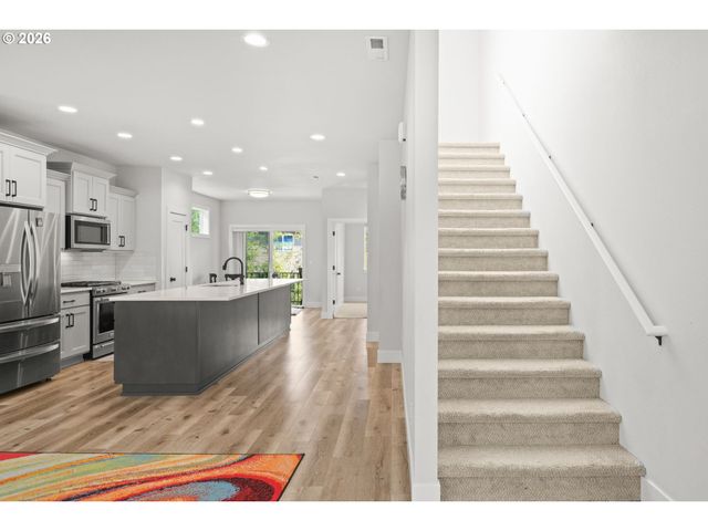 14226 Nw ARCHERY Ln, Portland, OR 97229