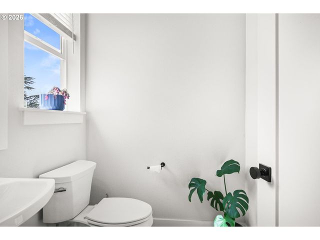 14226 Nw ARCHERY Ln, Portland, OR 97229