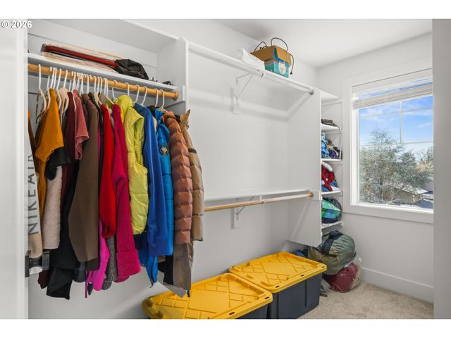 14226 Nw ARCHERY Ln, Portland, OR 97229