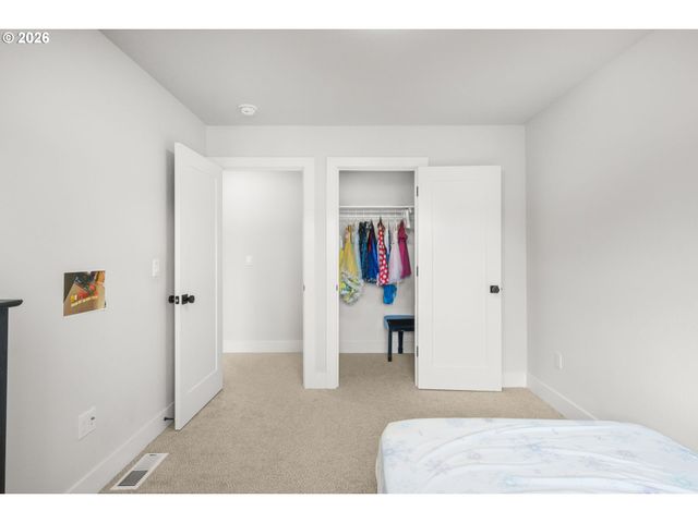 14226 Nw ARCHERY Ln, Portland, OR 97229