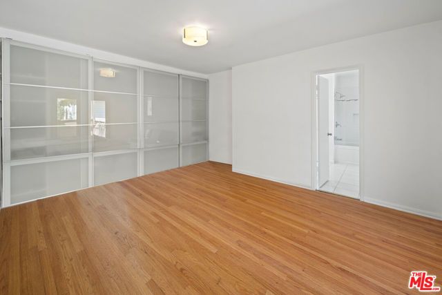 2124 Hillsboro Avenue, Los Angeles, CA 90034