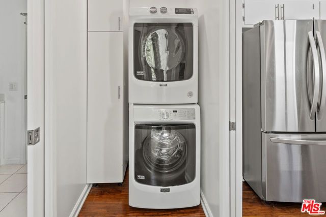 2124 Hillsboro Avenue, Los Angeles, CA 90034