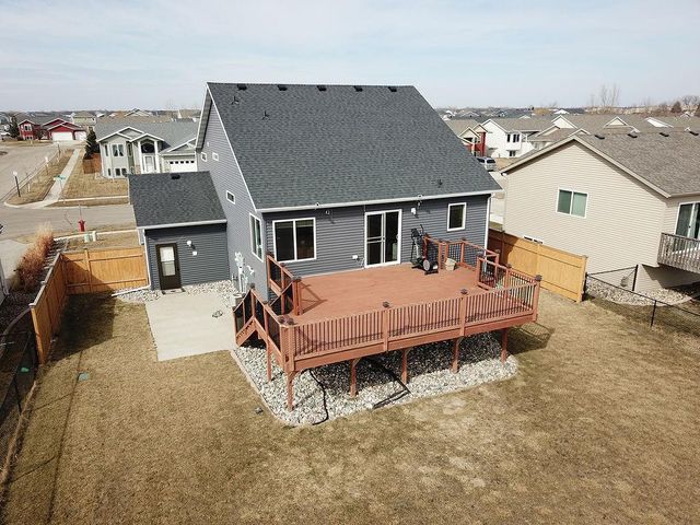 4584 Meadows Lane, Moorhead, MN 56560