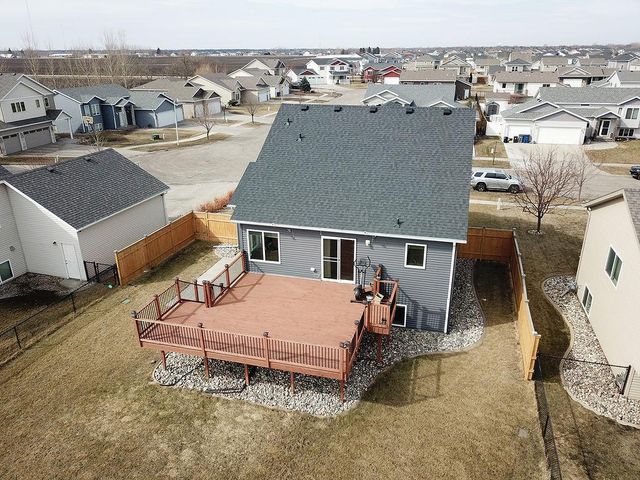 4584 Meadows Lane, Moorhead, MN 56560