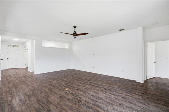 7005 Tocken Ct, Corpus Christi, TX 78414