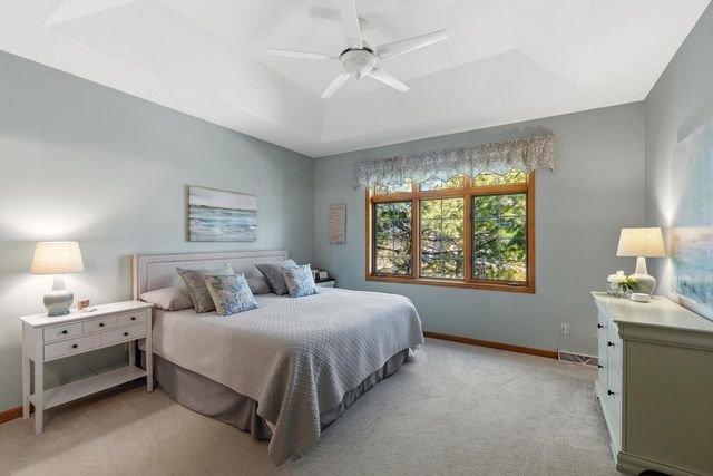 1668 Iroquois AVENUE, Grafton, WI 53024