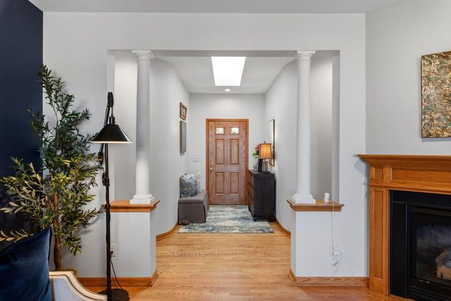 1668 Iroquois AVENUE, Grafton, WI 53024