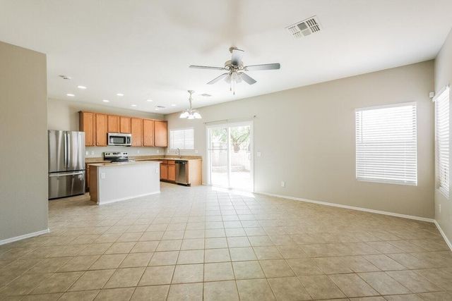 8183 W Carol Avenue, Peoria, AZ 85345