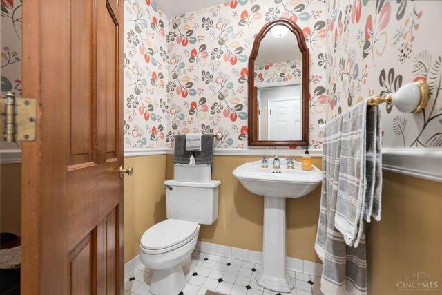 5316 Quailwood Court, Green Twp, OH 45238