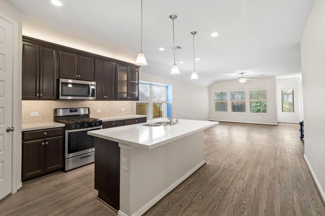 335 Honey Mesquite Path, Conroe, TX 77318