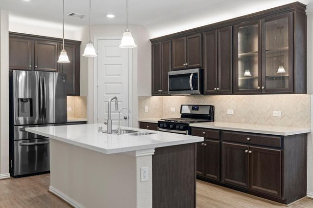 335 Honey Mesquite Path, Conroe, TX 77318