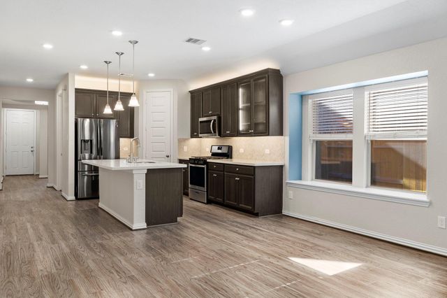 335 Honey Mesquite Path, Conroe, TX 77318