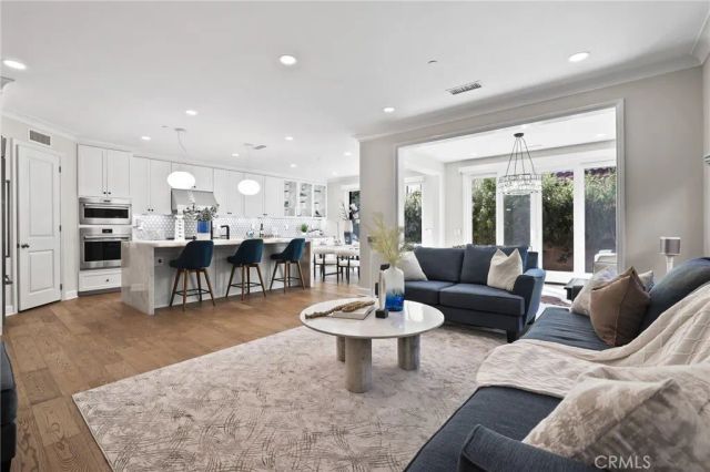 53 Painted Cameo, Irvine, CA 92602