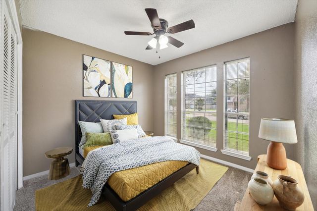 5312 Acorn Court, League City, TX 77573
