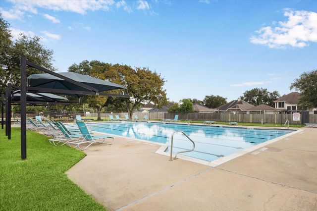 5312 Acorn Court, League City, TX 77573