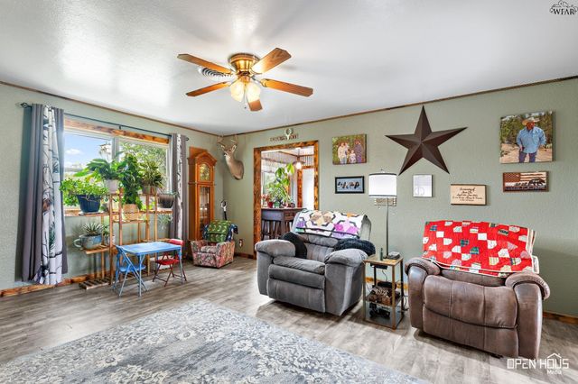 7996 STATE HWY 258, Iowa Park, TX 76367