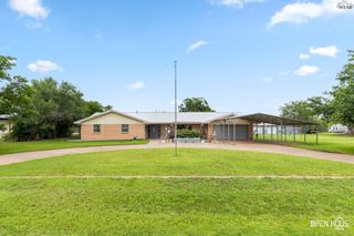 7996 STATE HWY 258, Iowa Park, TX 76367