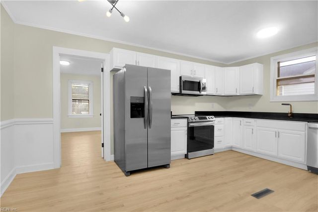 114 Clifton ST, Hampton, VA 23661