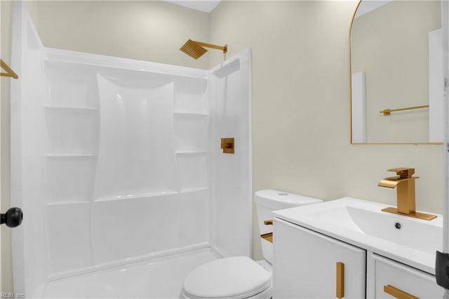 114 Clifton ST, Hampton, VA 23661