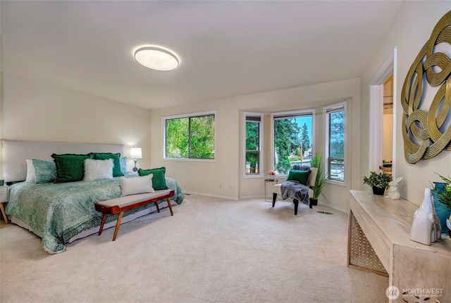 13133 NE 74th Street, Kirkland, WA 98033