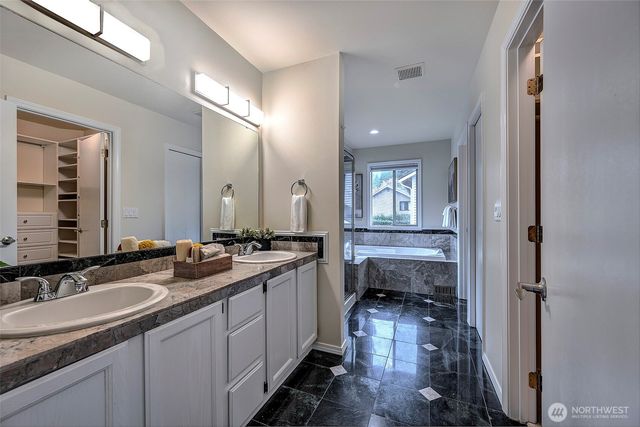 13133 NE 74th Street, Kirkland, WA 98033