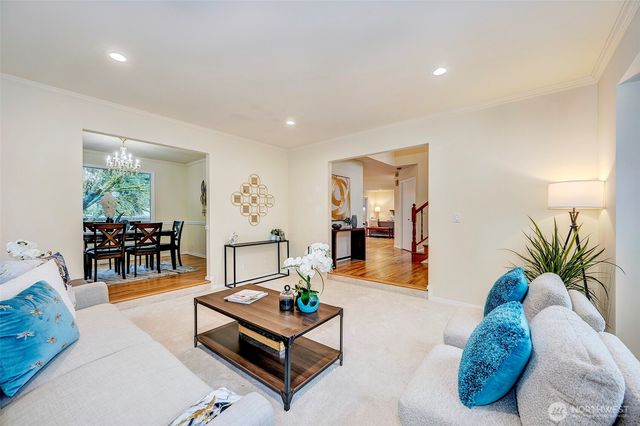 13133 NE 74th Street, Kirkland, WA 98033