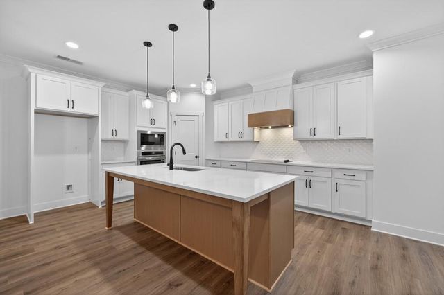 1351 Ashland Drive, Statham, GA 30666