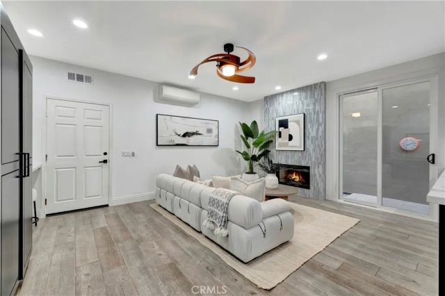 620 22nd Street, Huntington Beach, CA 92648