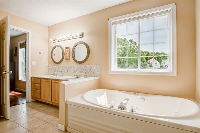 6 Loon Road, Winchendon, MA 01475