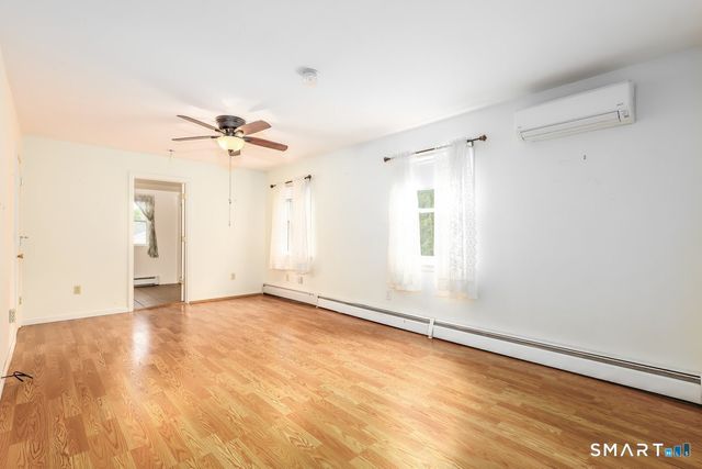 11 Jefferson Drive, New Milford, CT 06776