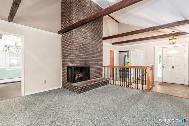 11 Jefferson Drive, New Milford, CT 06776