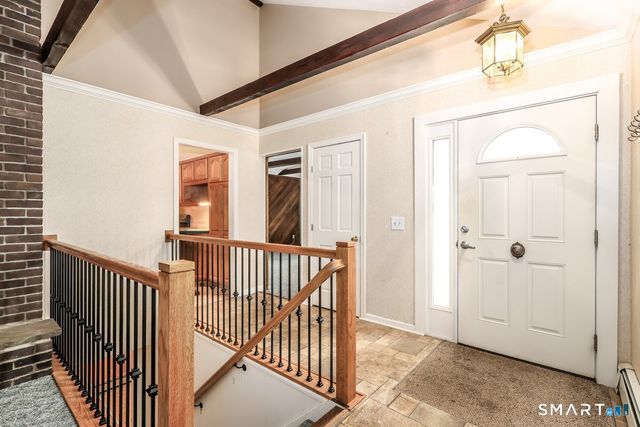 11 Jefferson Drive, New Milford, CT 06776