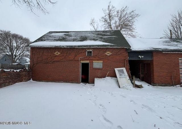 301 E Central, Toledo, OH 43608