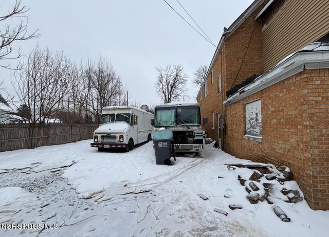 301 E Central, Toledo, OH 43608