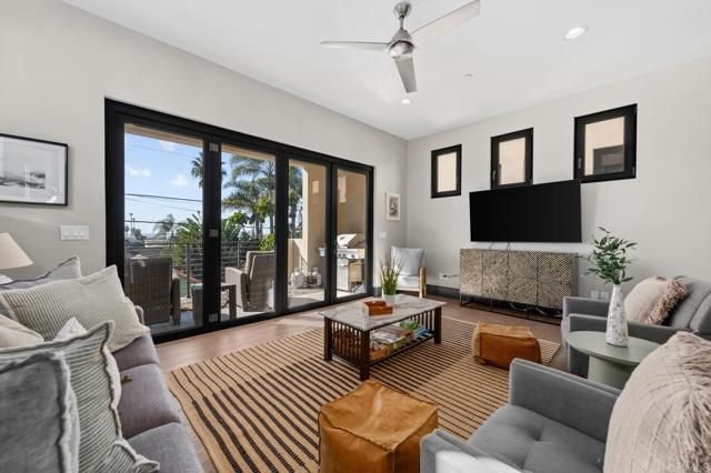 907 S Tremont Street, Oceanside, CA 92054