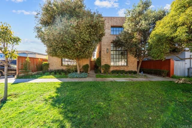 907 S Tremont Street, Oceanside, CA 92054