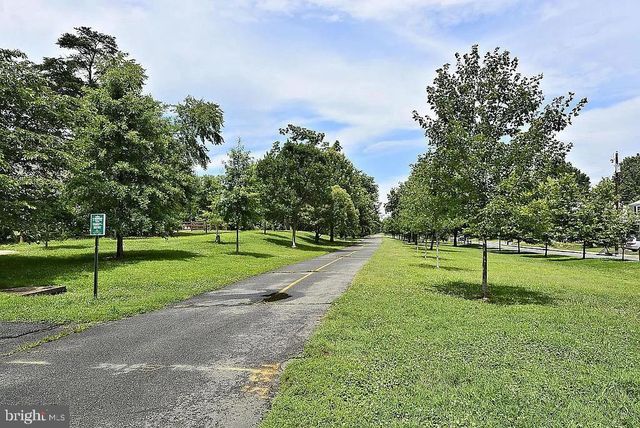4507 4TH RD N, Arlington, VA 22203
